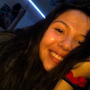 Meet your Posher, Jesaca